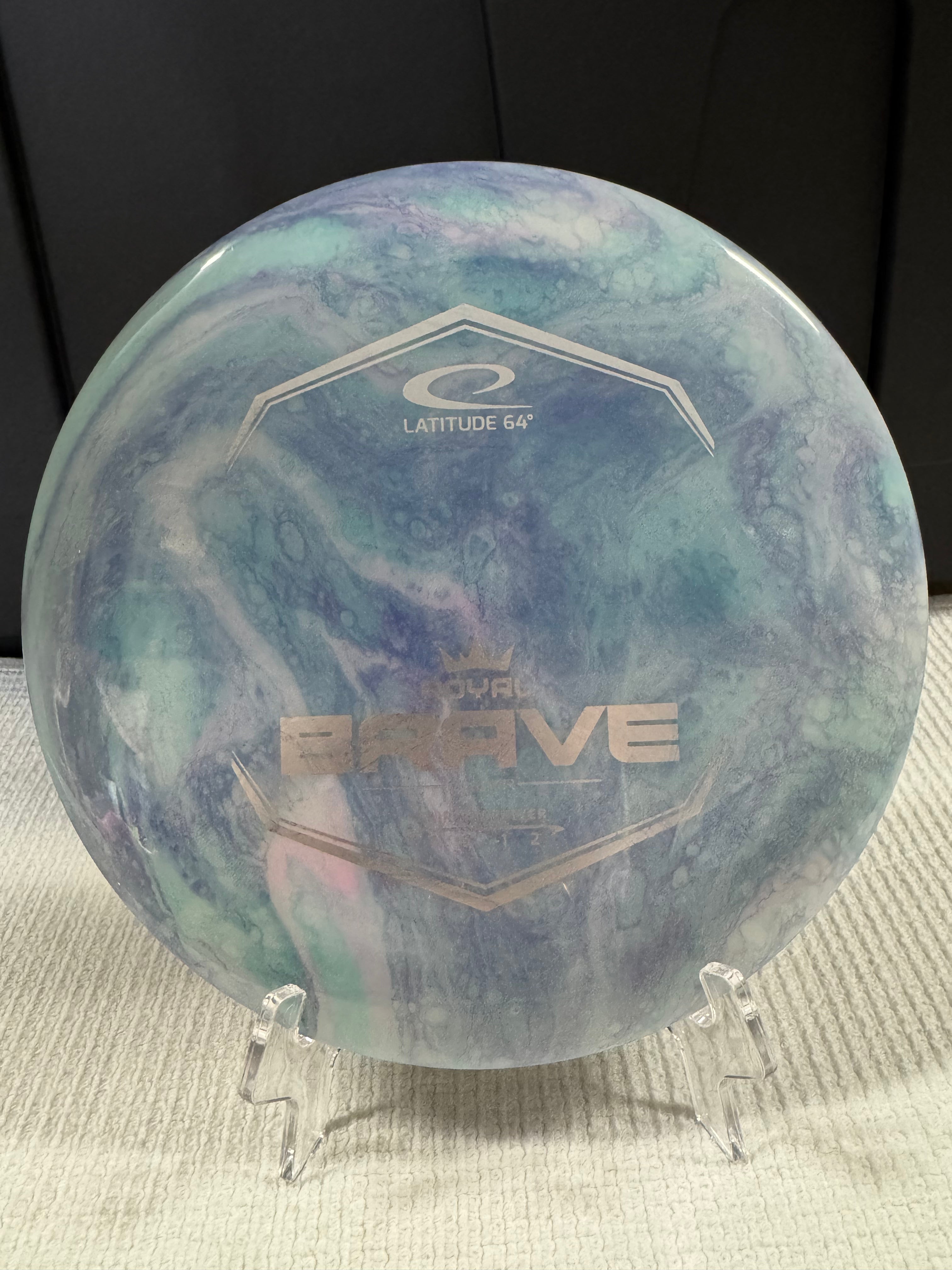 Latitude 64 Brave Royal Klar