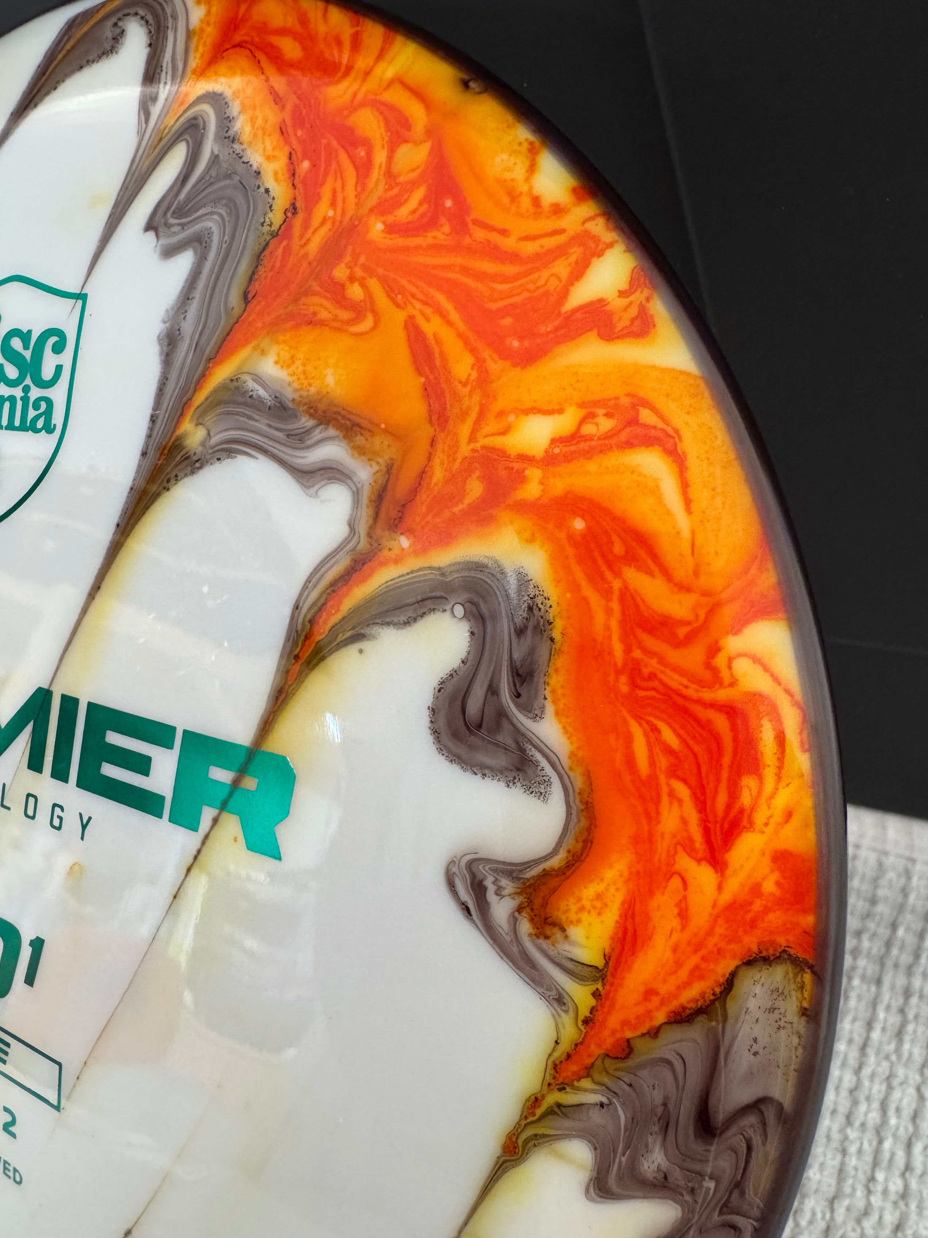 Discmania Premier DD1